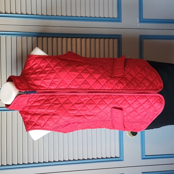 Van Heusen Red Quilted Vest - Picture 2 of 14